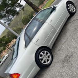 2000 Toyota Avalon