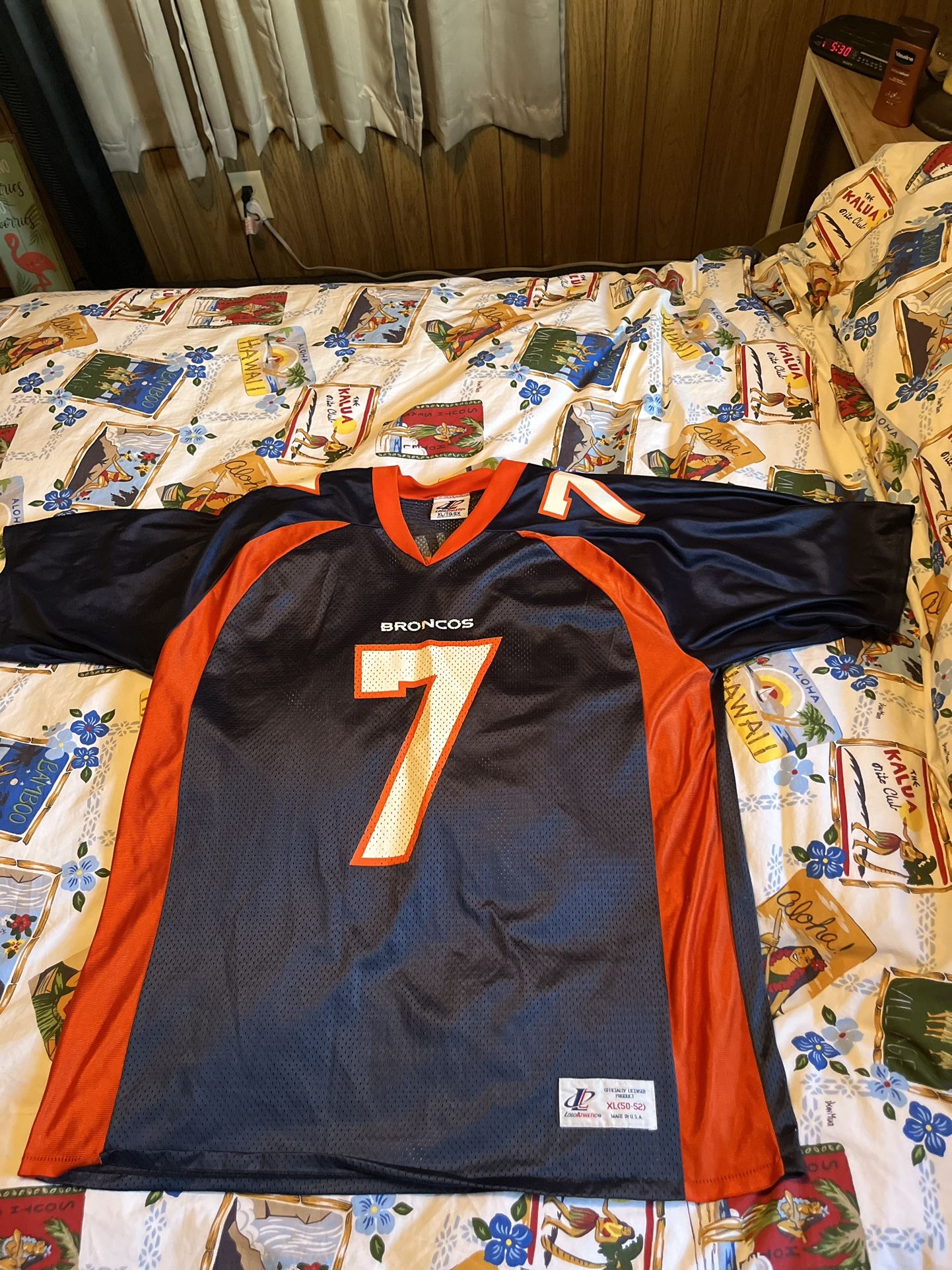 Vintage Denver Broncos Jersey Size XL