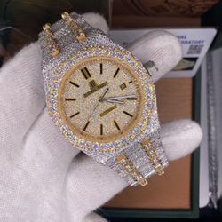 Luxury Diamond Watch