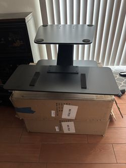 Standing Desk Converter w/ Dual Monitor Mount
