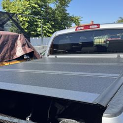 *NEW* Rough Country Tundra Hard Bed Tonneau Cover