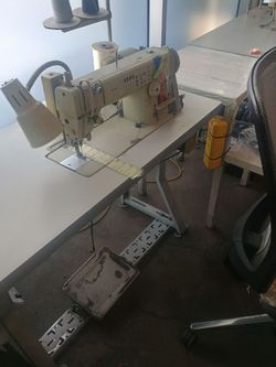 Industrial Sewing Machine with Table