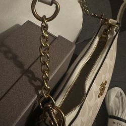 Women’s White Designer Purse 