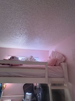Full size loft bed