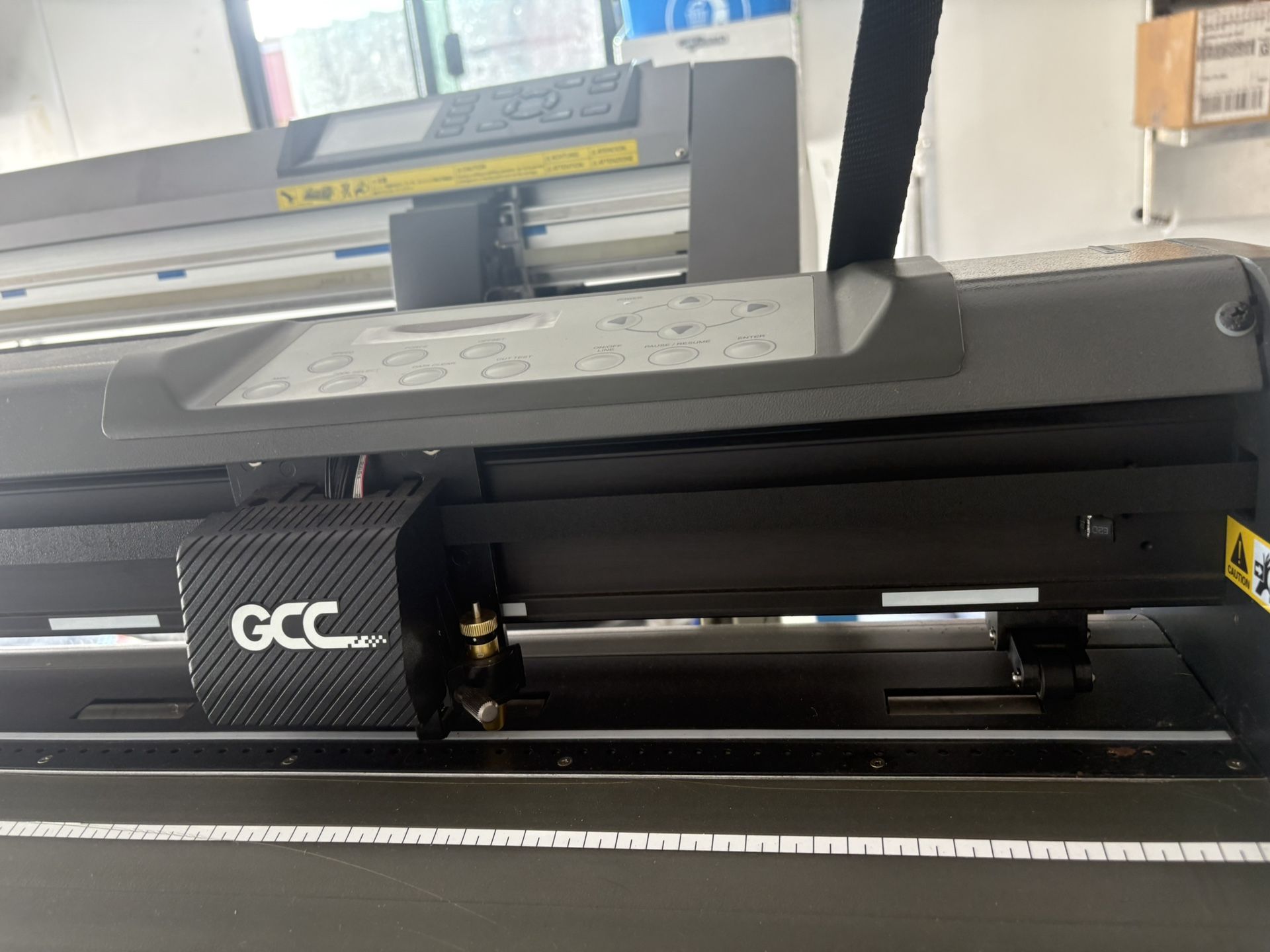 72 Inch Vinyl/Tint Plotter 