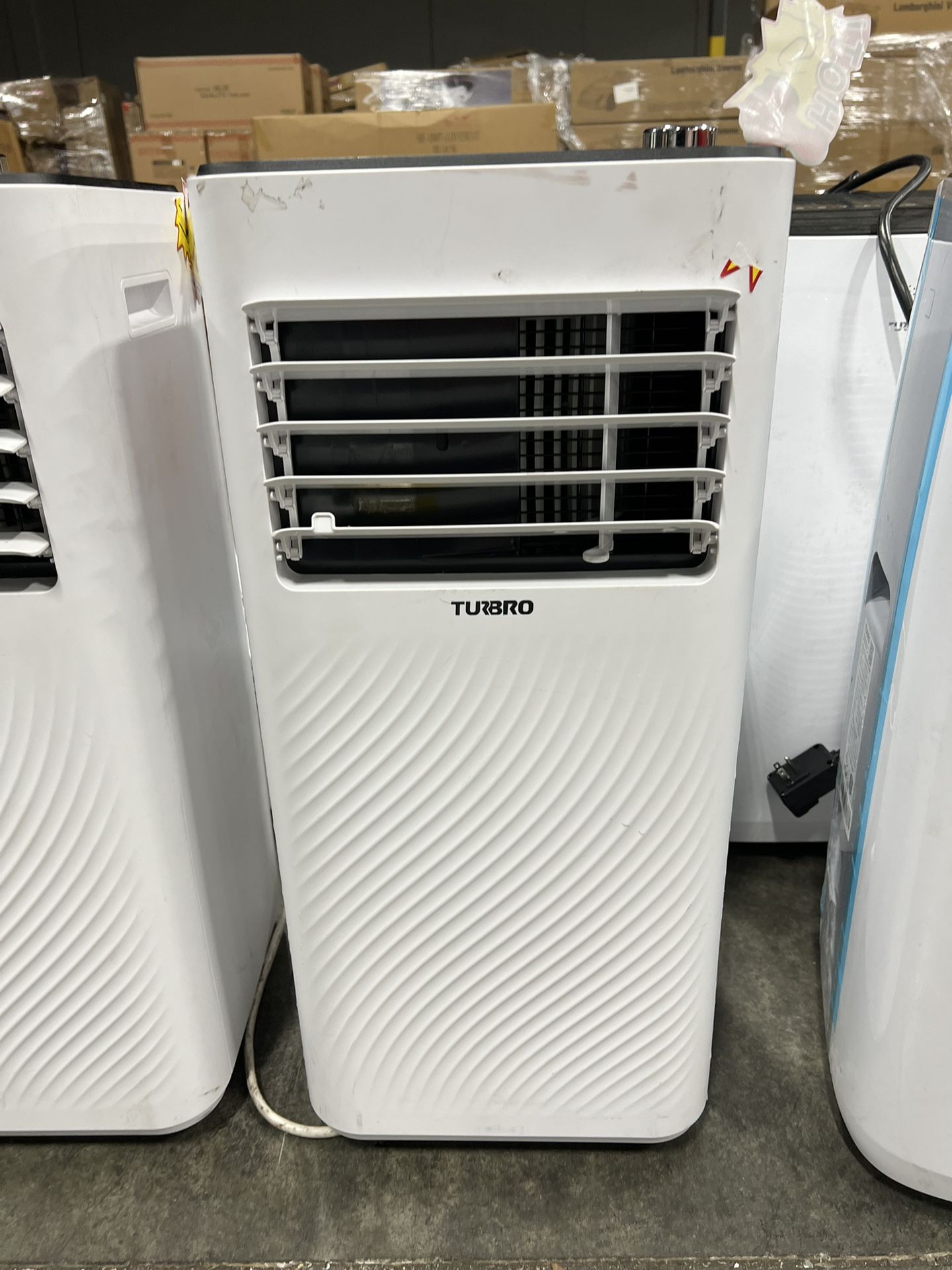 Air Conditioner / Acondicionador de aire