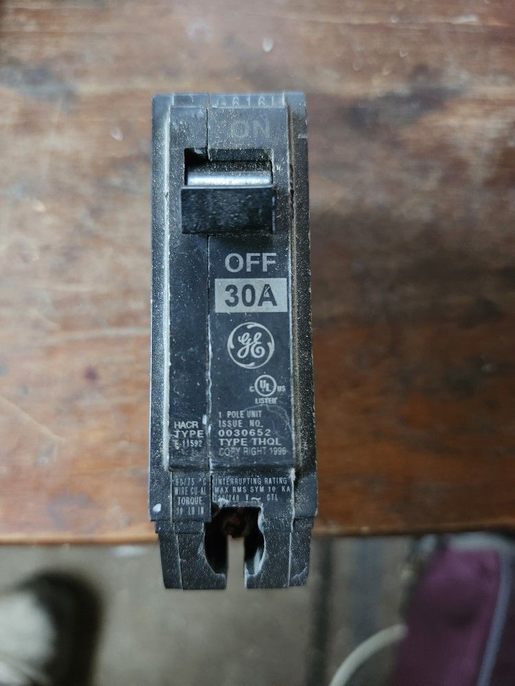 30 Amp Breaker