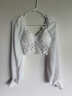 Women’s crop blouse