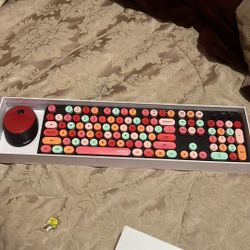 Mofii Wireless Keyboard And Mouse Set