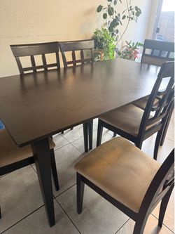 Dinning table
