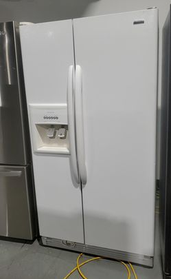 Kenmore Side-by-Side White Refrigerator Fridge
