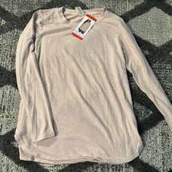 New Women’s Shirt Medium