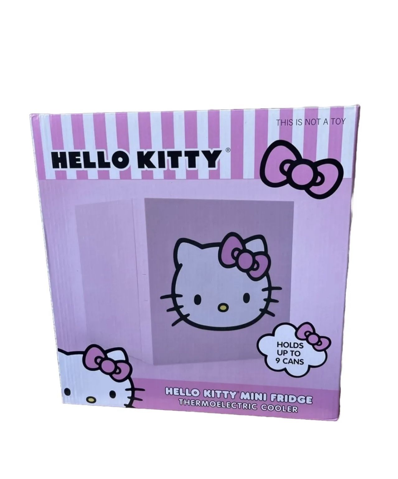 Hello Kitty Pink Cooler Mini Fridge 6.7L Single Door 9 Can ACDC