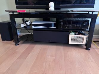 Black entertainment console