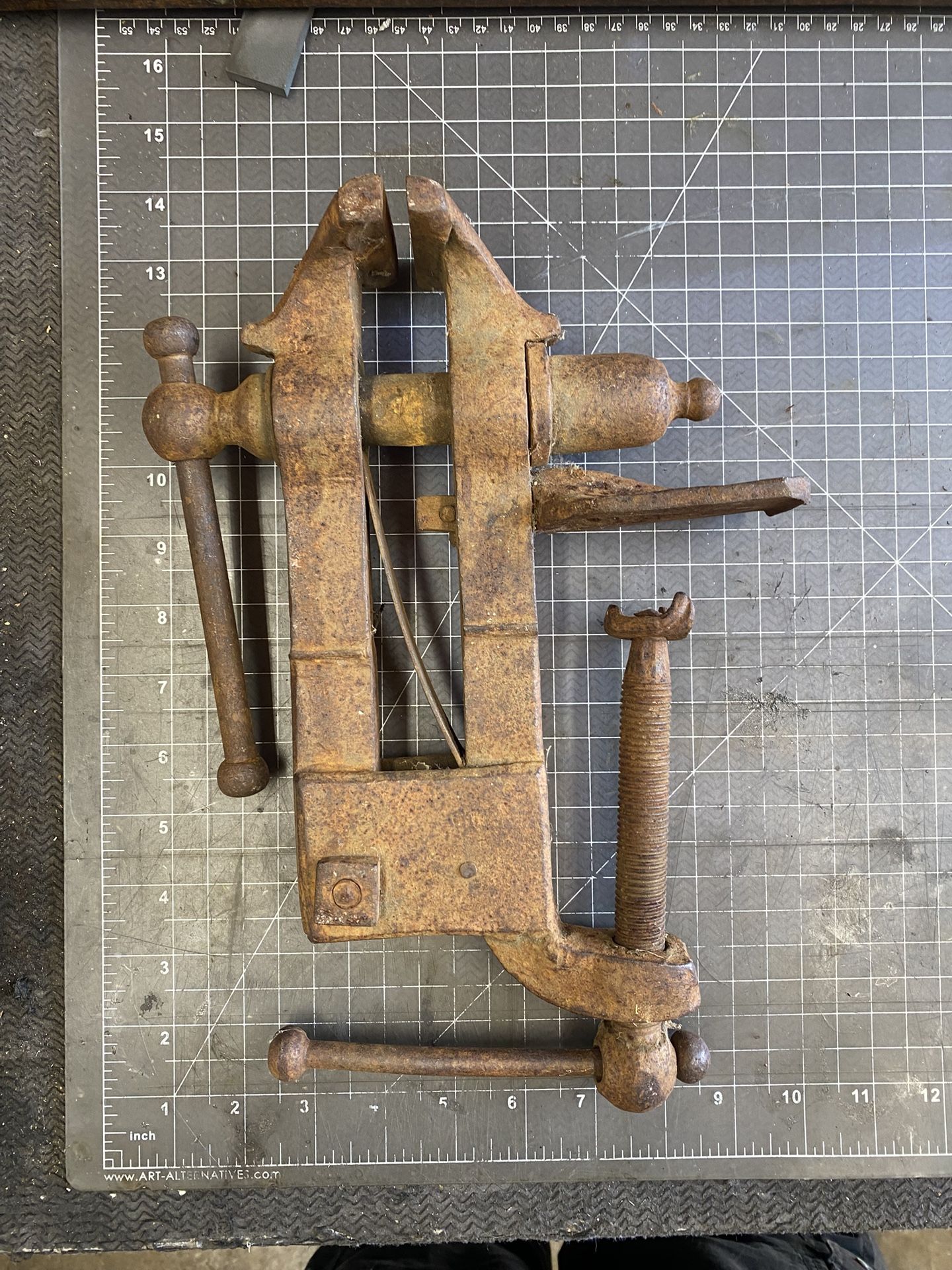 Blacksmith Bench Vise