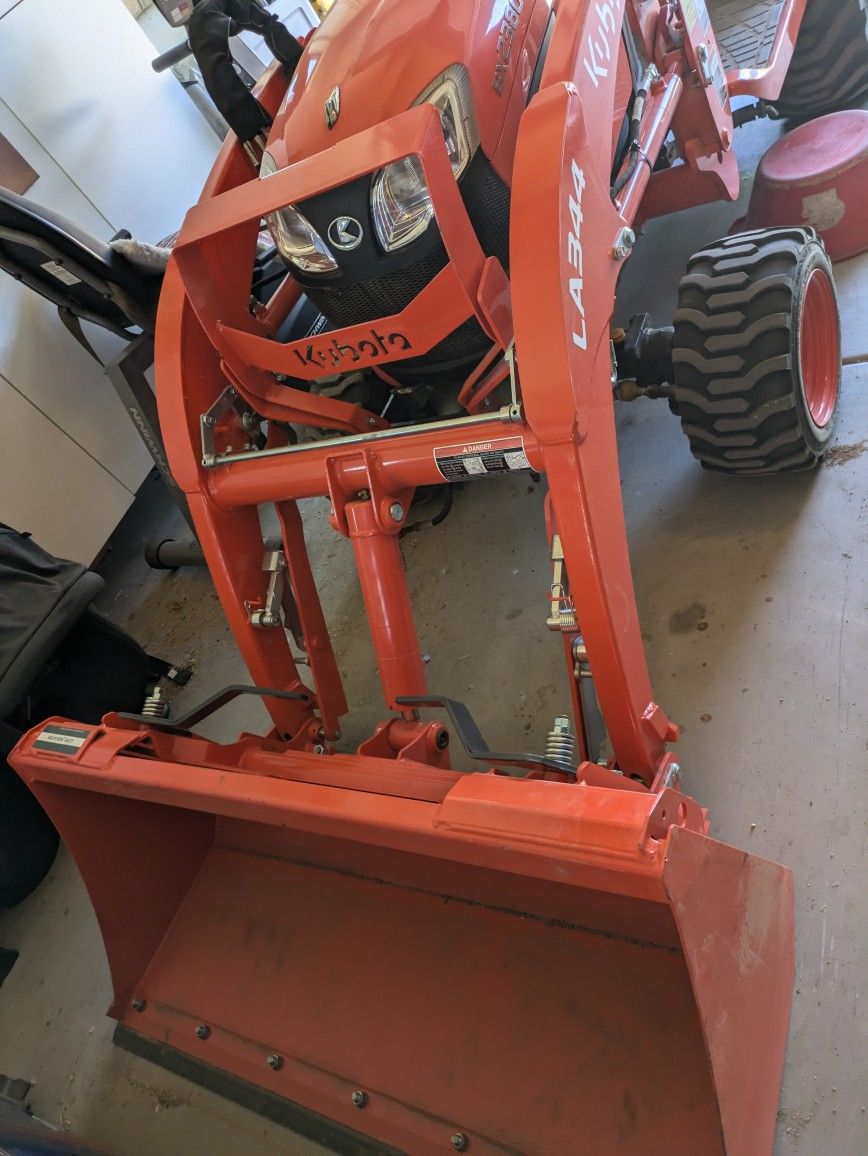 Tractor