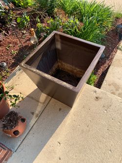 Decorative Flower Pot