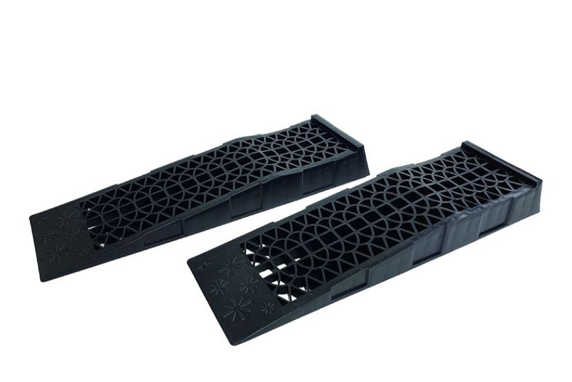 Donext Ramps Low Profile Plastic Car Service Ramps 3 Ton Truck Vehicle - 2 Pack