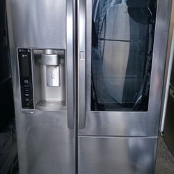 LG InstaView Refrigerator no details 