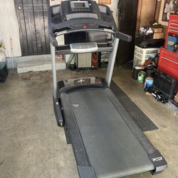 Profile Commercial 1750 Treadmill