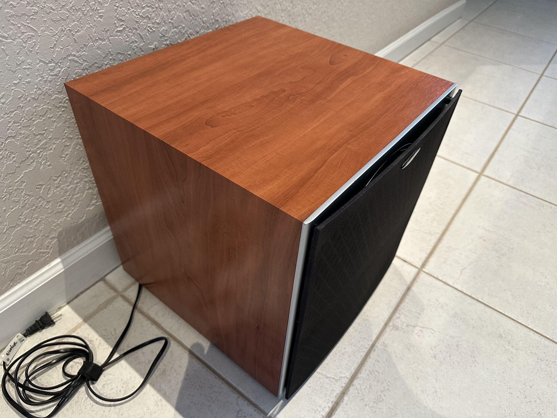 Polk Audio PSW12 powered subwoofer 100 watt RMS 12" woofer