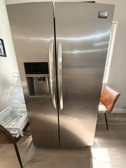 Frigidaire Gallery Refrigerator