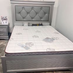 Cama Queen Size Nueva En Su Caja 