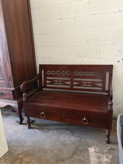 Foyer Bench