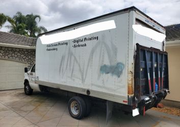 1999 Ford E450