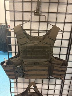 Armor Express H3 carrier with panels men’s small