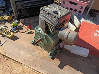 Brigs and Stratton 1 inch bore motor