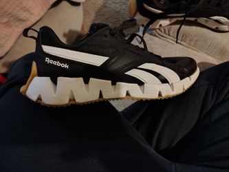 Men's reebok size 8 1/2