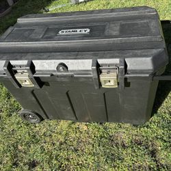 Stanley 50gal Tool Storage Box