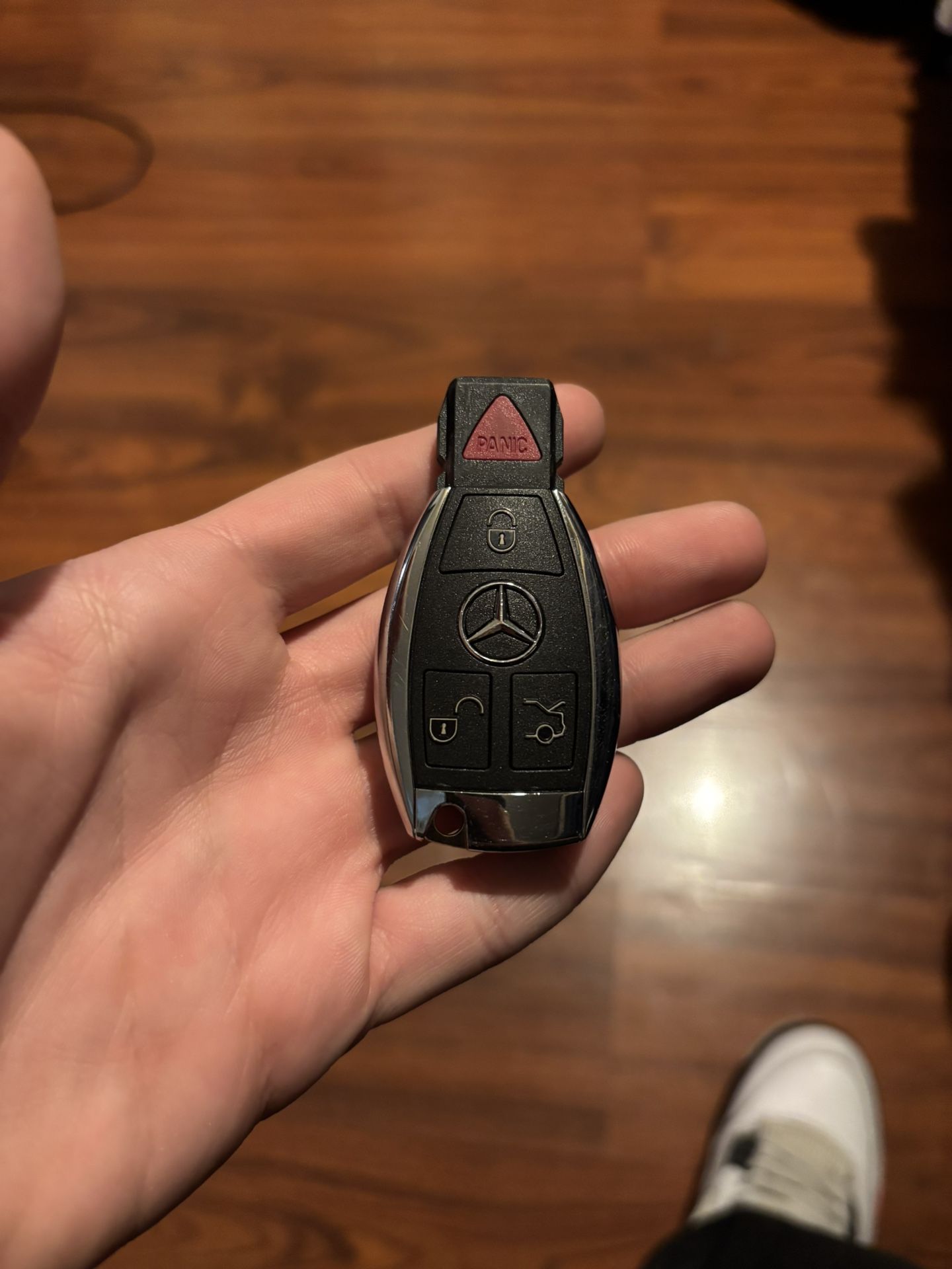 Mercedes Benz key Mercedes Benz Lost keys