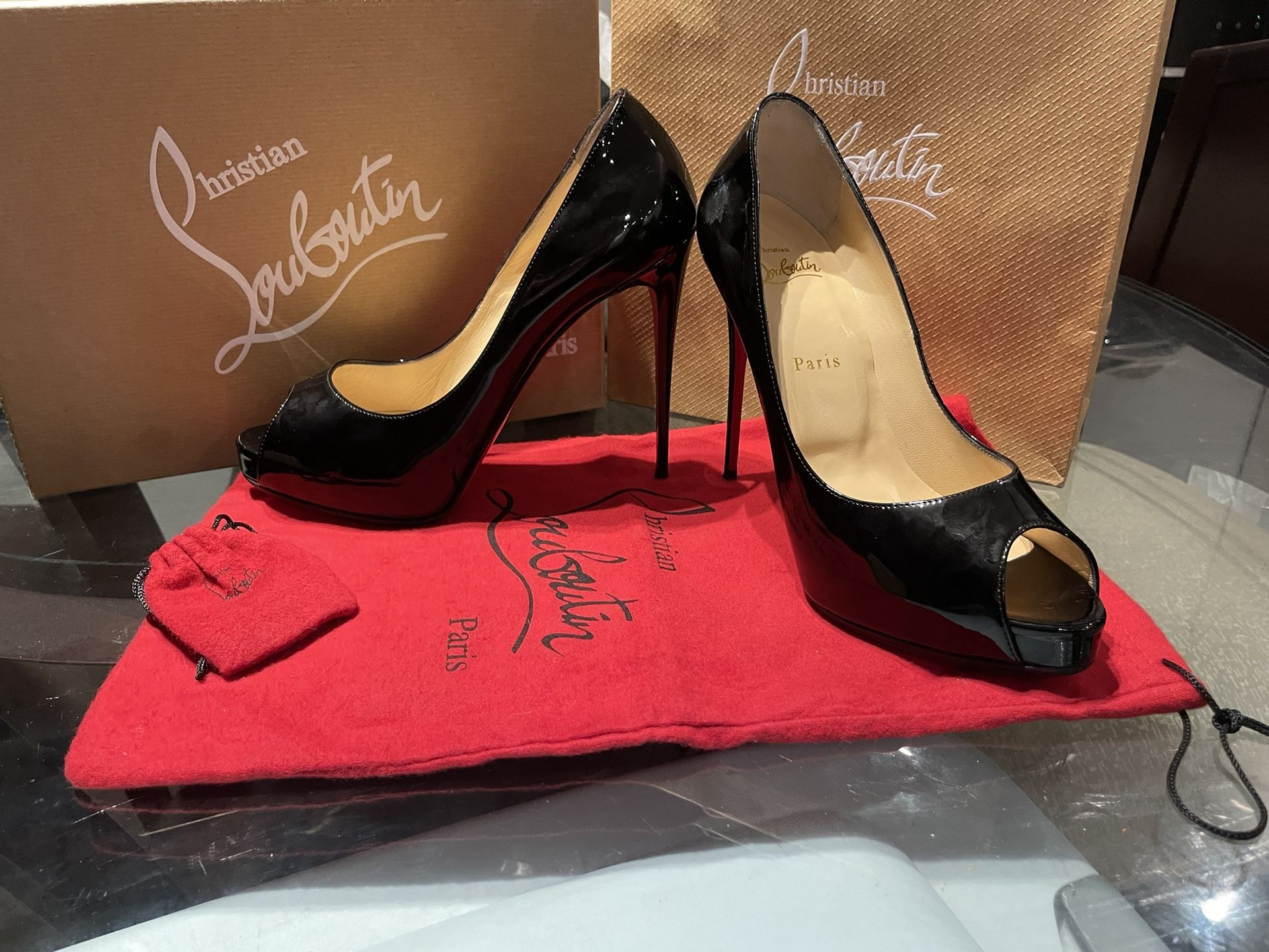 Christian Louboutin New Very Prive 120 Patent Leather Peep Toe Pumps