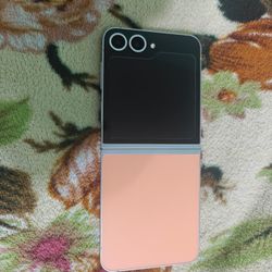 Samsung Galaxy Z Flip 6