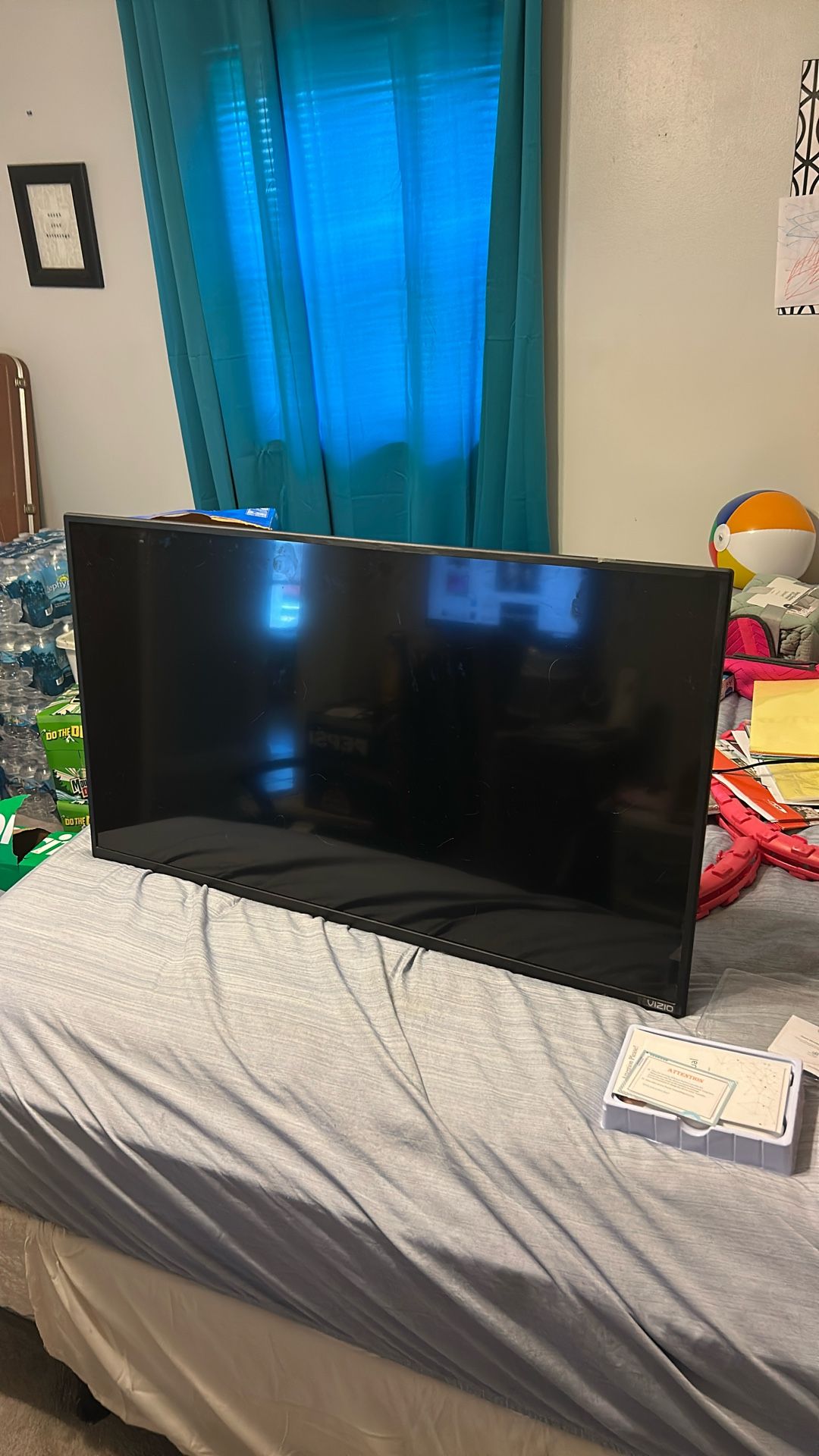 40 Inch Vizio Smart Tv. 90 Dollars Firm