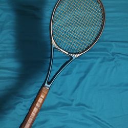 Tennis Racket Kennex