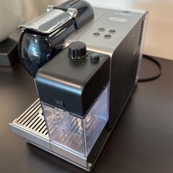 Lattissima Plus Nespresso Lattissima F421 DeLonghi Nespresso