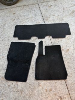 Tesla model y 2020-2024 Black Carpet Car Floor Mats Set of 3