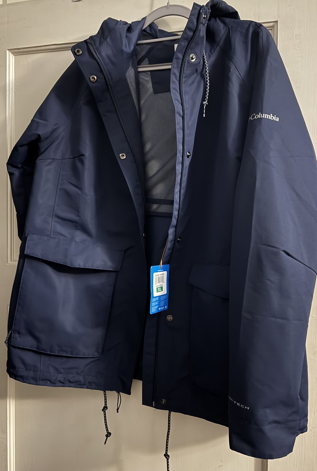 Women’s columbia Rain Jacket $70