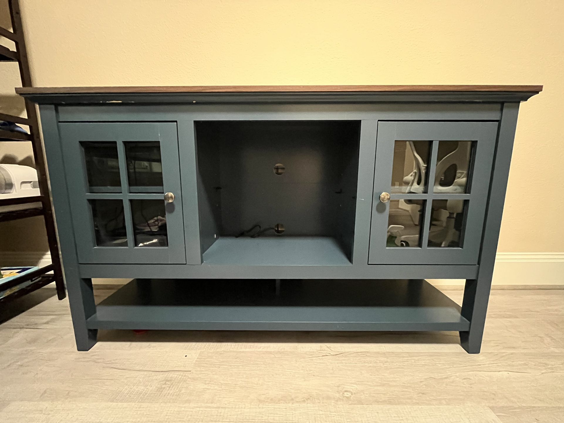 Twin Star Home TV Stand