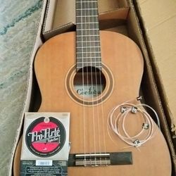 Cordoba C3M Acoustic Nylon String Classical Guitar (With Backup Strings)