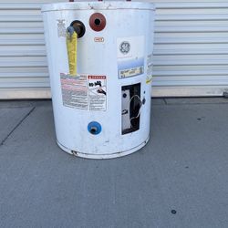 Electric 20 Gallon Water Heater 