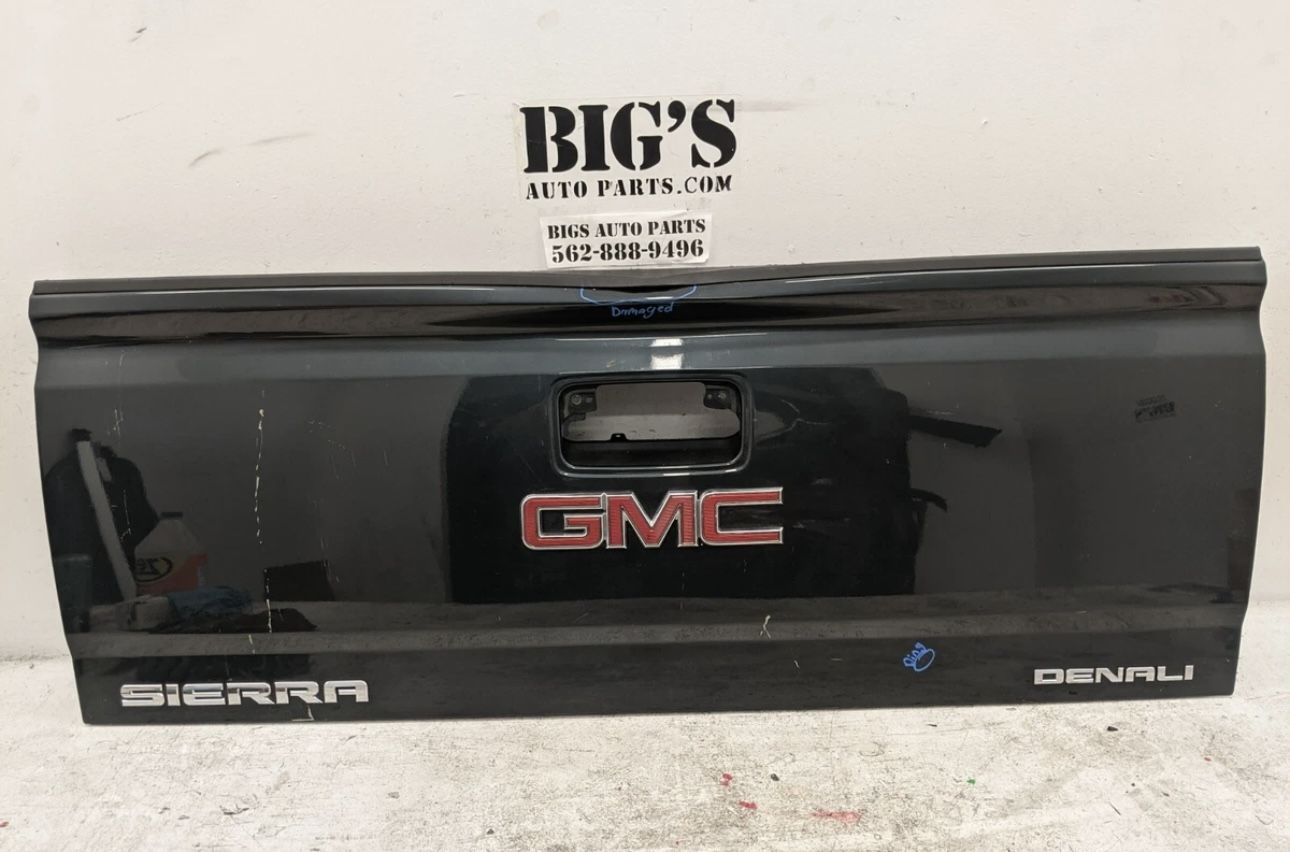 2014-2019 CHEVY SIERRA REAR TAILGATE OEM