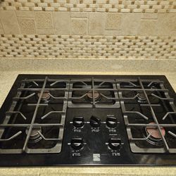 Kenmore Cooktop/range hood