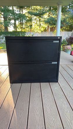Filing cabinet /credenza