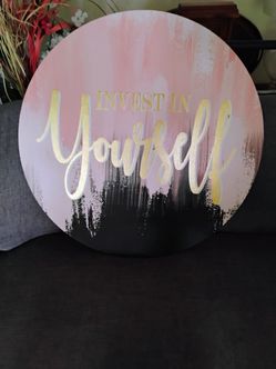 28"round Wall art pickup only cash