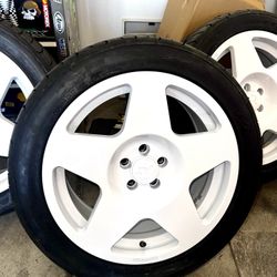 4 Wheels (fifteen 52) And Tires (Nitto)