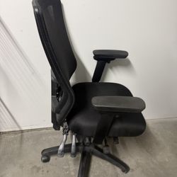 Black Office Chair 